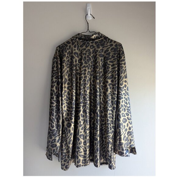 Gold Disco Charades Leopard Print Button Down Blouse - Picture 2 of 8
